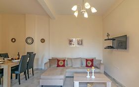 Lemon Tree Apartment